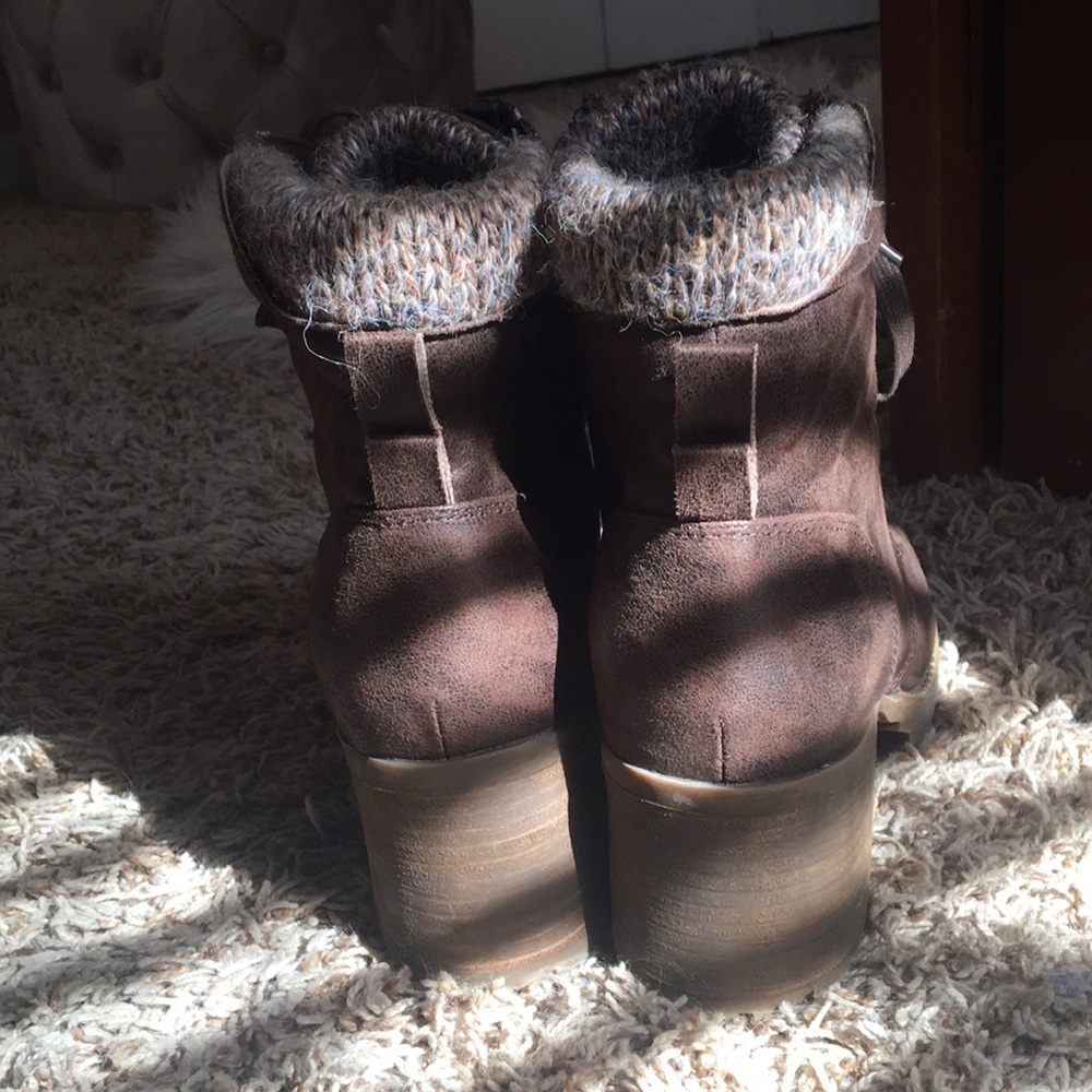 boots - Picture 4 of 4